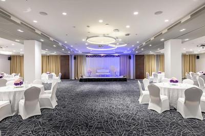 پیرل اکسکیوتیو هتل