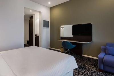 پیرل اکسکیوتیو هتل