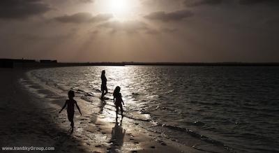 یاس آیلند روتانا