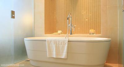 یاس آیلند روتانا