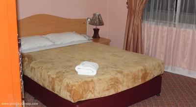 زین ایست هتل