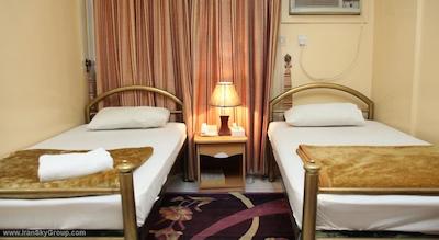 زین ایست هتل