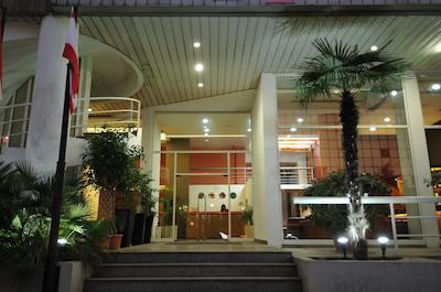 سویت هتل چرم