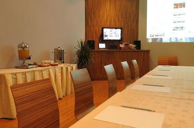 سویت هتل چرم