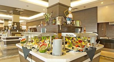 ایمپریال سانلند ریزورت