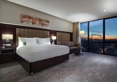 هیلتون گاردن این استانبول عمرانیه