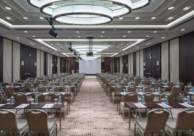 هیلتون گاردن این استانبول عمرانیه