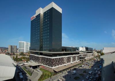 هیلتون گاردن این استانبول عمرانیه