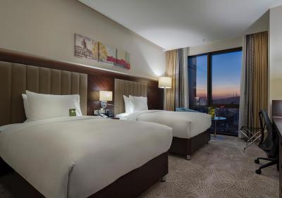 هیلتون گاردن این استانبول عمرانیه