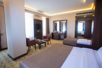 رنسانس پالاس باکو