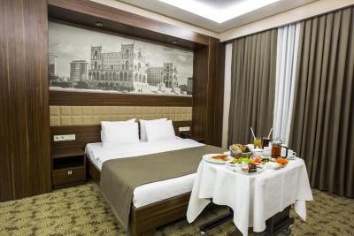 رنسانس پالاس باکو