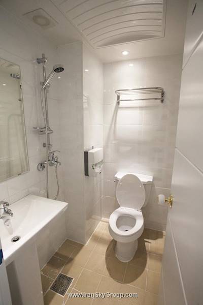 نامسان گوست هوس 1