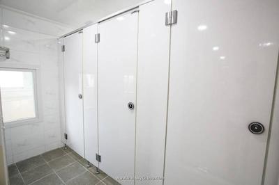 نامسان گوست هوس 1