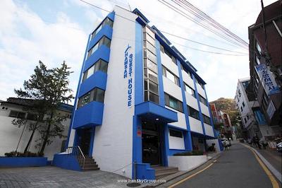 نامسان گوست هوس 1