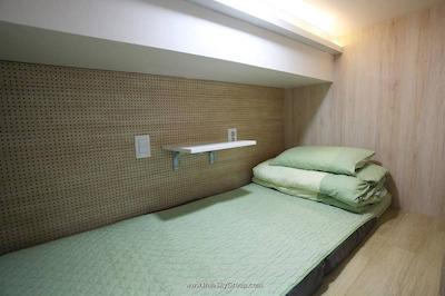 نامسان گوست هوس 1