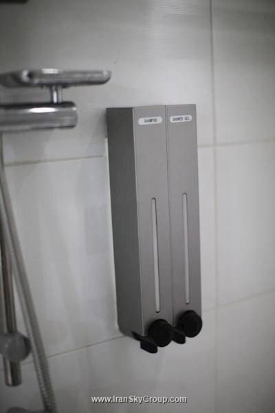 نامسان گوست هوس 1