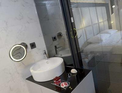 اسمارت هتل ازمیر