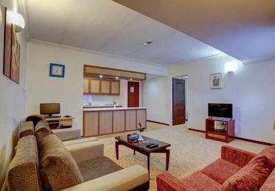 هتل جهانگردی ارومیه