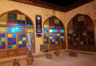 هتل سنتی نیایش شیراز