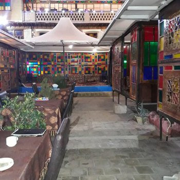 هتل سنتی نیایش شیراز