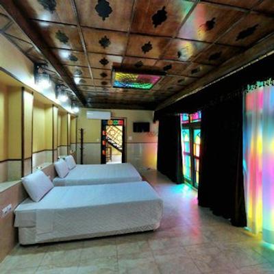 هتل سنتی نیایش شیراز