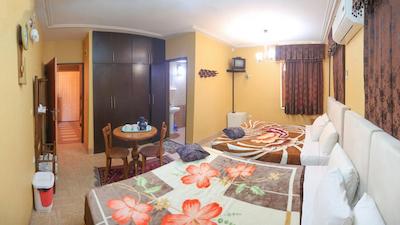 هتل سنتی نیایش شیراز