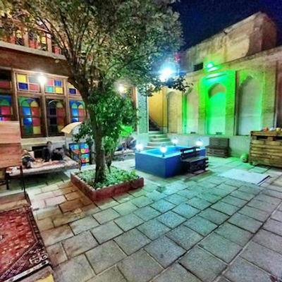 هتل سنتی نیایش شیراز