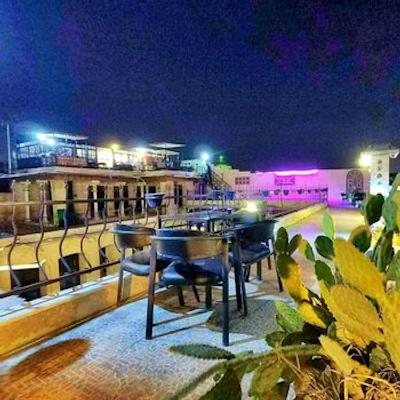 هتل سنتی نیایش شیراز