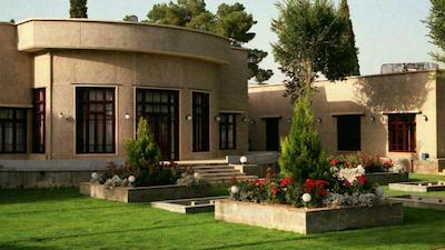 هتل آپادانا تخت جمشید