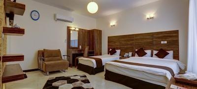 هتل جهانگردی شیراز