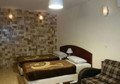 هتل جهانگردی شیراز