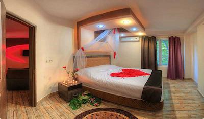 هتل شهاب ناهارخوران