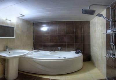 هتل شهاب ناهارخوران