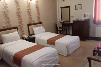 هتل جهانگردی سنندج