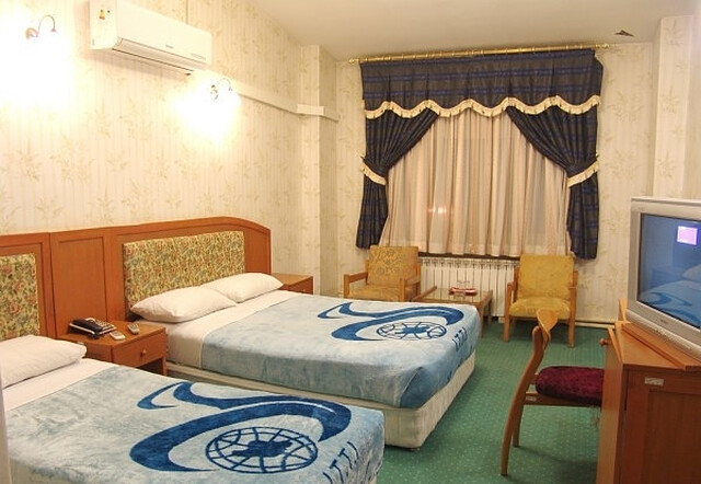 هتل جهانگردی شاهرود