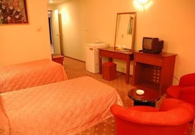 هتل پارسیان آزادی بم