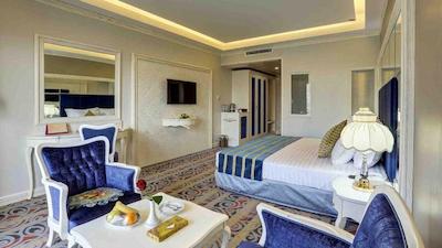 هتل پارسیان آزادی یاسوج