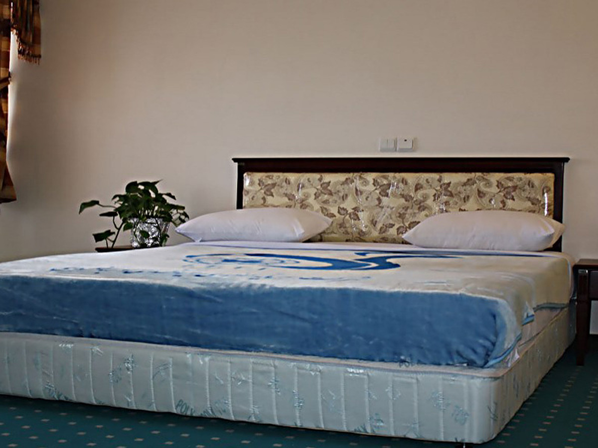 هتل جهانگردی یاسوج