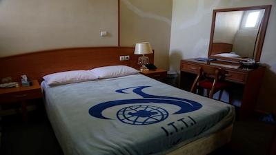 هتل جهانگردی رفسنجان