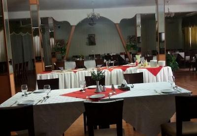 هتل جهانگردی رفسنجان