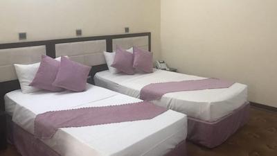 مجتمع اقامتی دو سناره جهانگردی (۲) کرمان