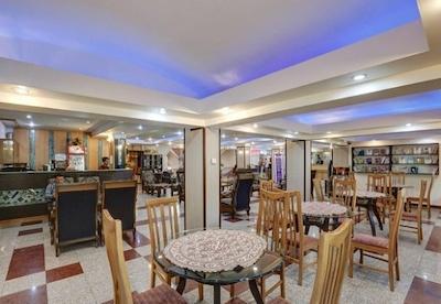 هتل جهانگردی کرمان