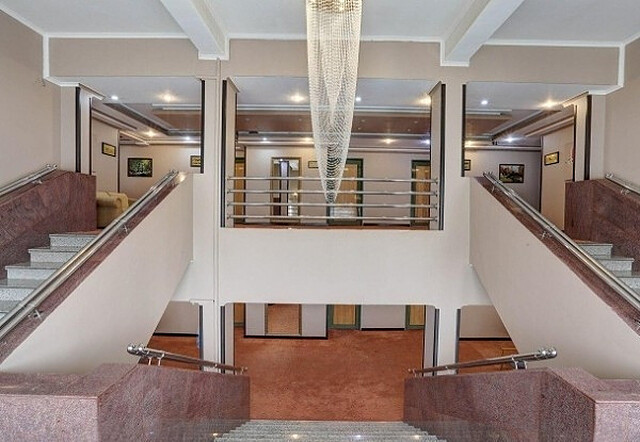 هتل جهانگردی کرمان