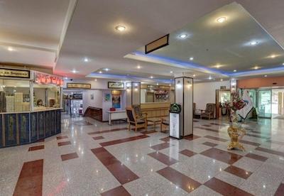 هتل جهانگردی کرمان