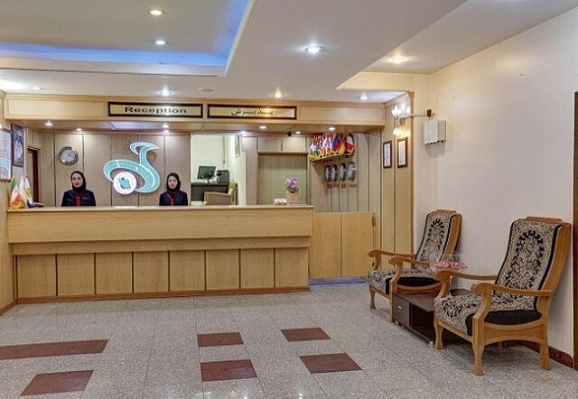 هتل جهانگردی کرمان
