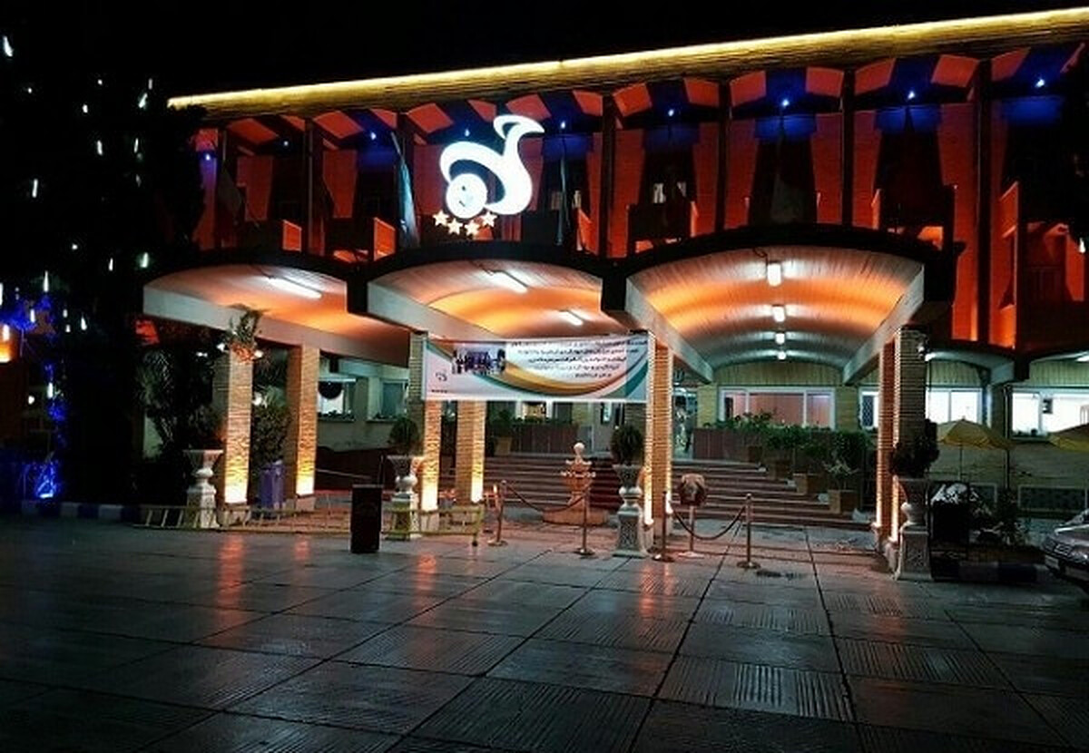 هتل جهانگردی کرمان
