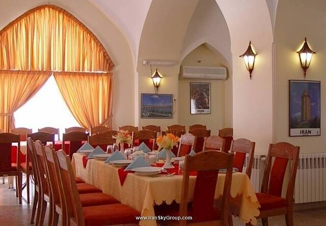 هتل جهانگردی گلپایگان