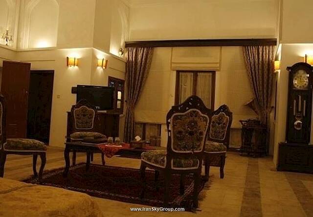 هتل سنتی فهادان