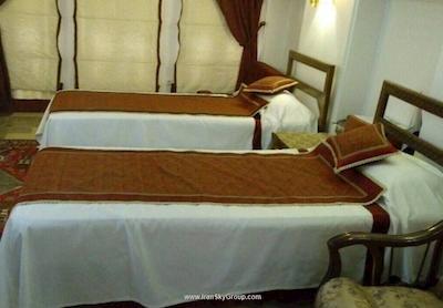 هتل سنتی فهادان