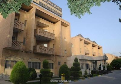 هتل جهانگردی یزد
